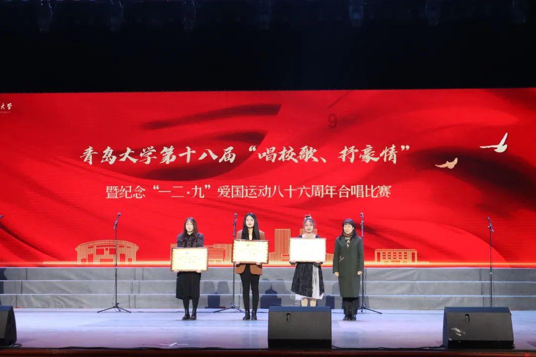 竞技游戏