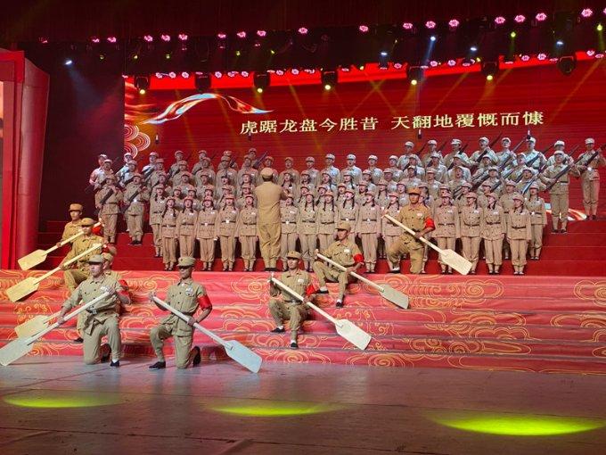 东鹏饮料第二大股东君正投资拟减持不超3%公司股份