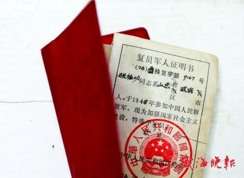 华为,这下不装了!纯血鸿蒙问世,全球第三大操作系统诞生,彻底淘汰安卓App